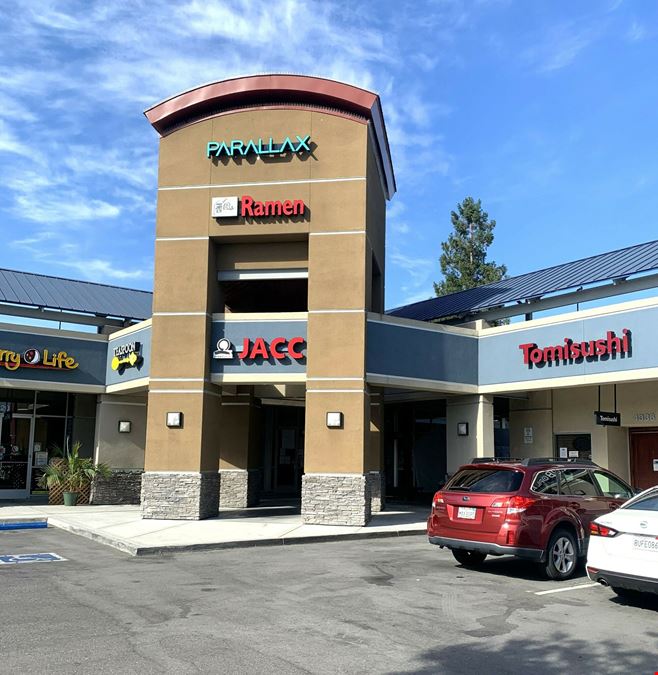 Strawberry Park Shopping Center