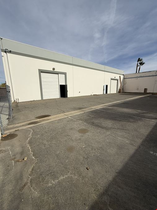 ±6,480 SF Industrial/Flex Building