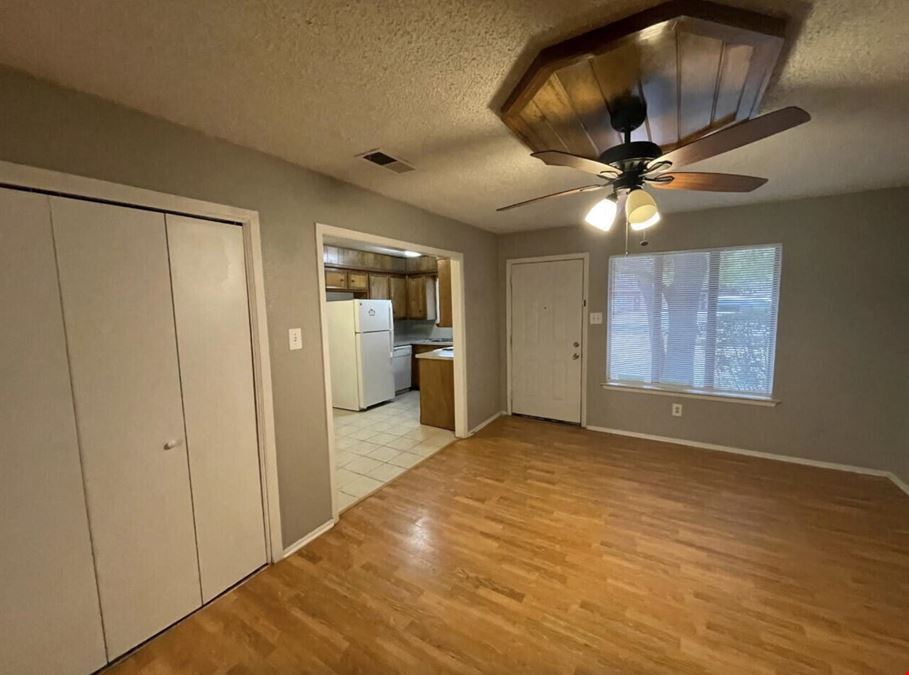 7401 Ave X