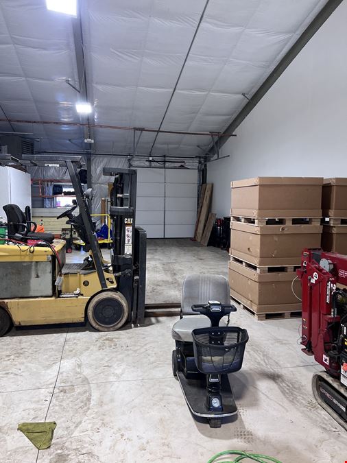 Warehouse/Contractor Space for Lease - Van Buren