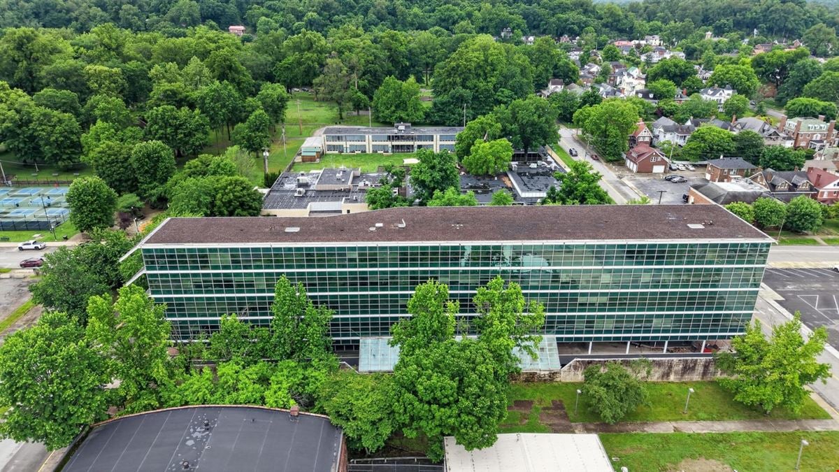 Park Place Office Center | 90,000 SF Urban Redevelopment Opportunity