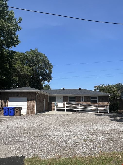 537 Folly Road