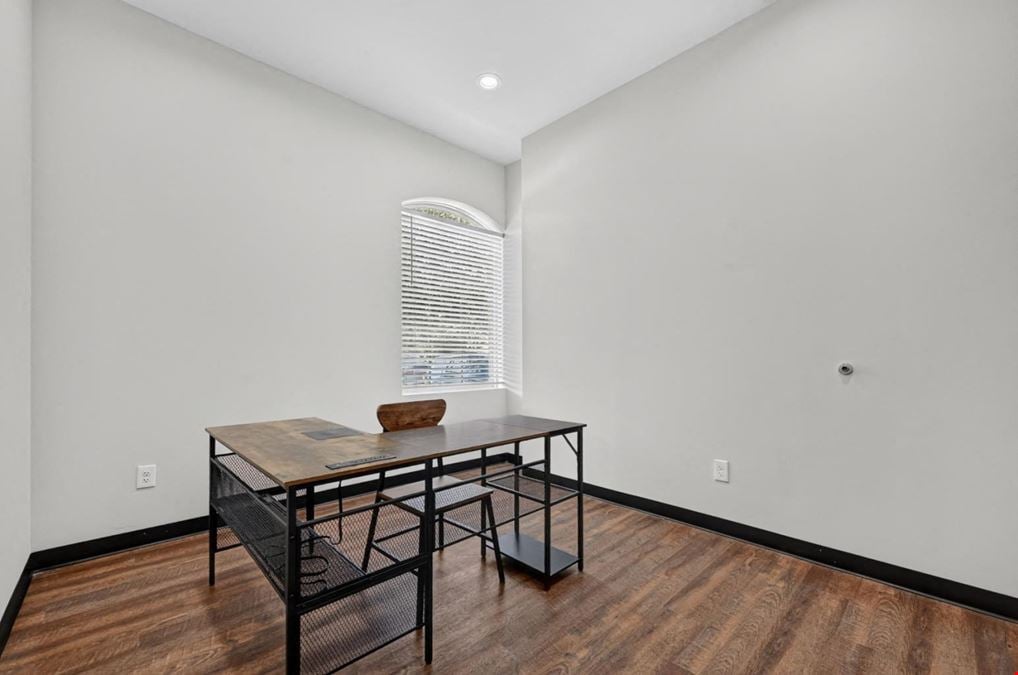 McKinney Office Condo for Sale ±1,450 SF