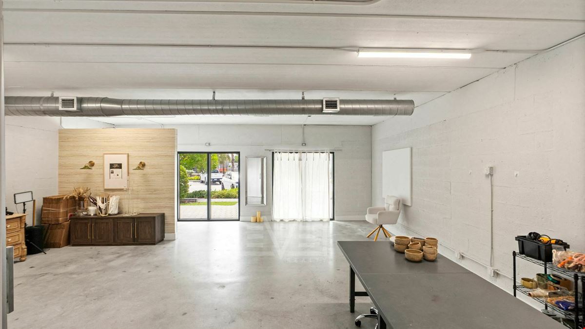 Downtown Oakland Park Retail