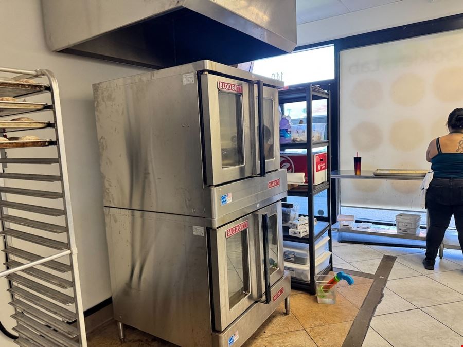 Maui Cookie Lab
