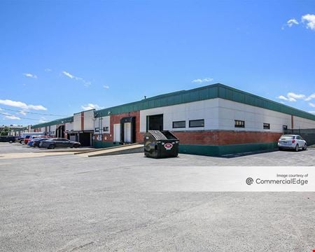 Preview of Industrial space for Rent at 1412 Gentry Street
