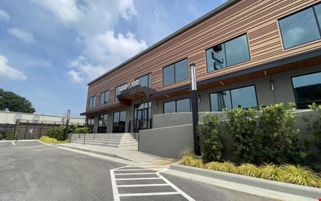 Preview of commercial space at 3133 Southwest Fwy