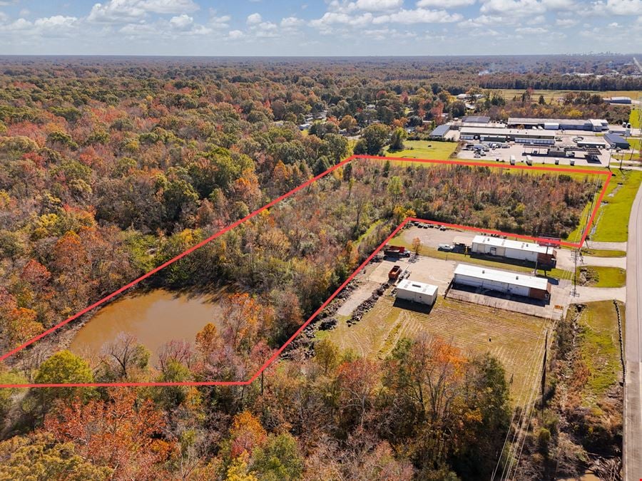 ±13.35 Acres With Frontage on Hwy 19