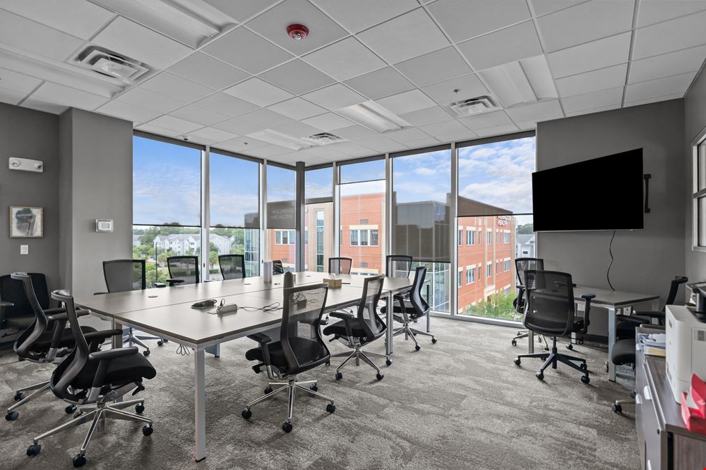The Offices At Mayfaire IV