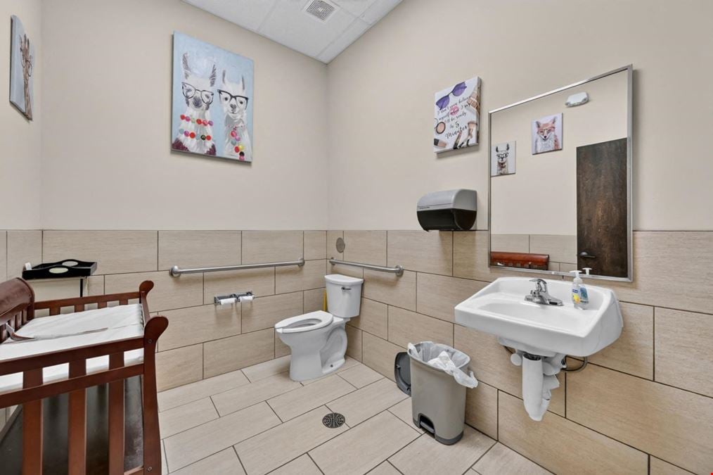 Medical/Office/Retail Space for Sale at 5412 Boat Club | 6333 N Hill in Fort Worth, TX