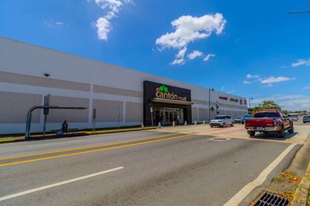 Preview of commercial space at Av. Bobby Capó