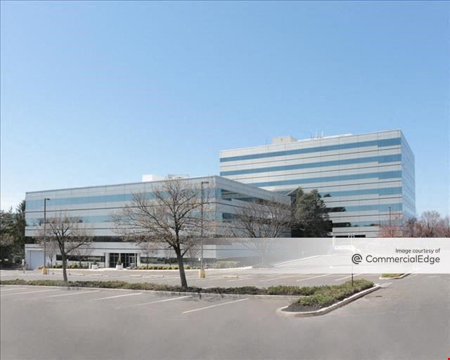 Laurel Corporate Center - 6000 & 8000 Midlantic Drive