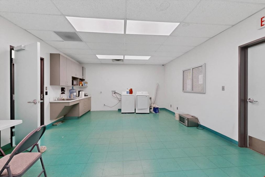 FLEX/WAREHOUSE/OFFICE/YARD/3-PHASE