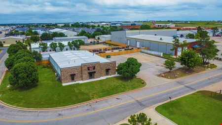Preview of Industrial space for Rent at 8200 Glade Ave