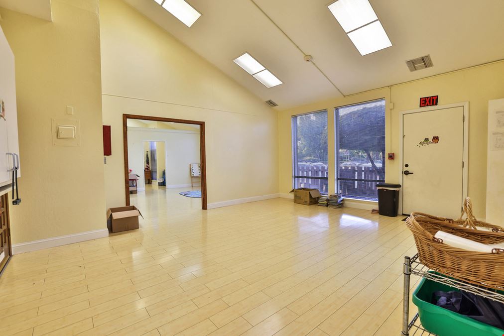 1110 Sunnyvale Saratoga