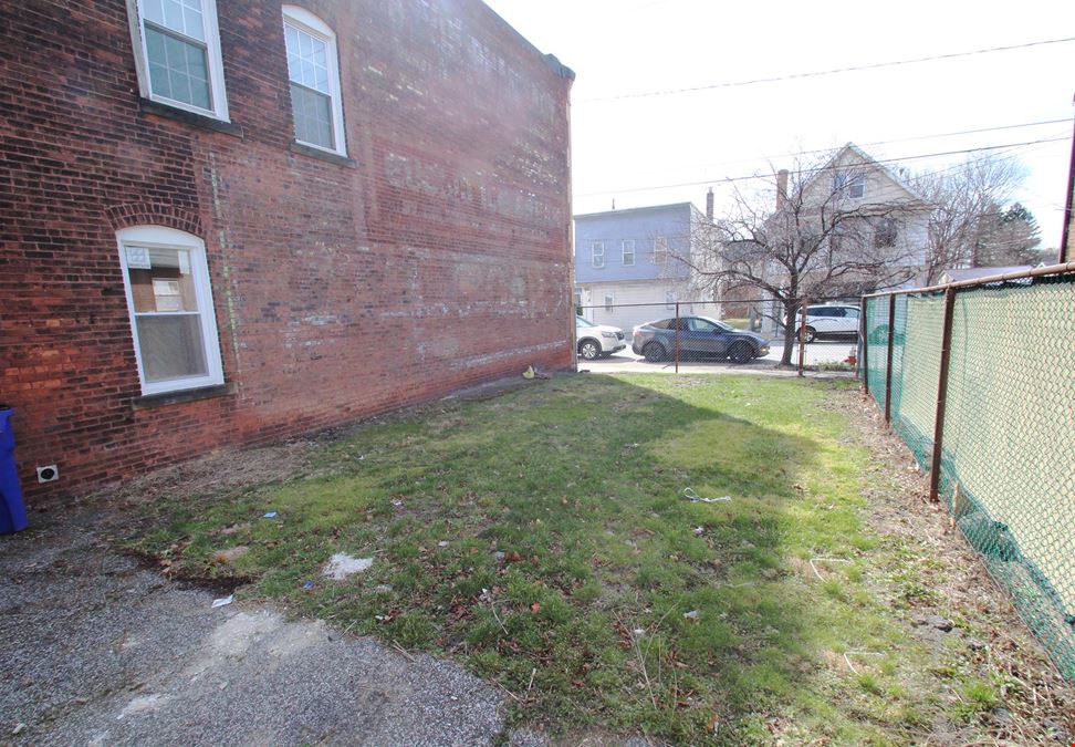 3471 W 41st St