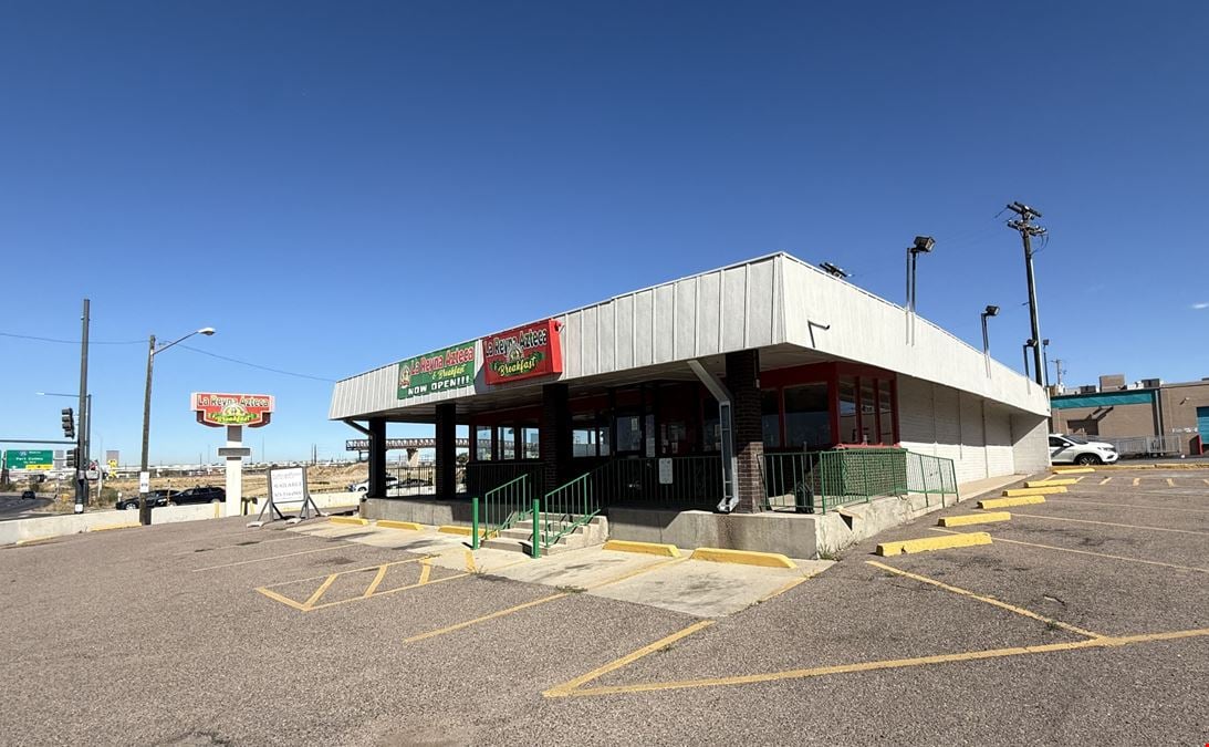 300 West Mississippi Avenue