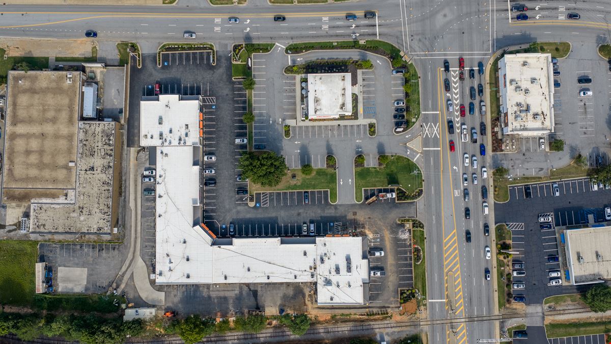 Woodruff Gallery Shopping Center
