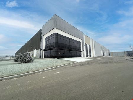 Preview of commercial space at 1540 37 Avenue