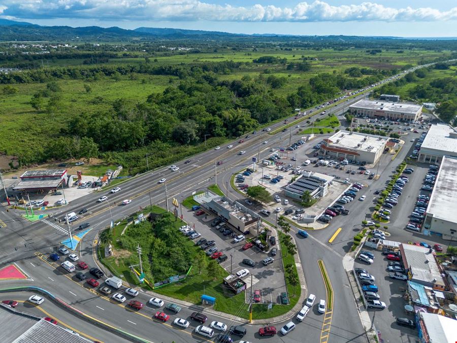 Bo Quebrada Larga, Fincas E y T Anasco