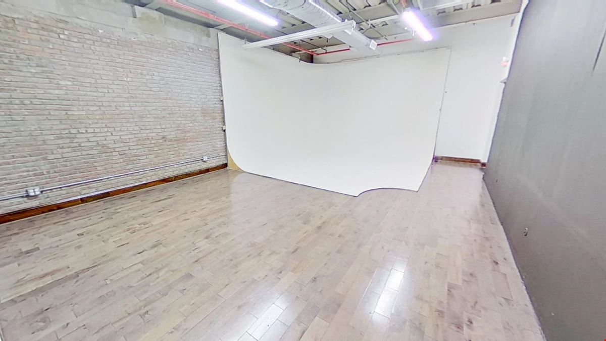 31 W 125th St