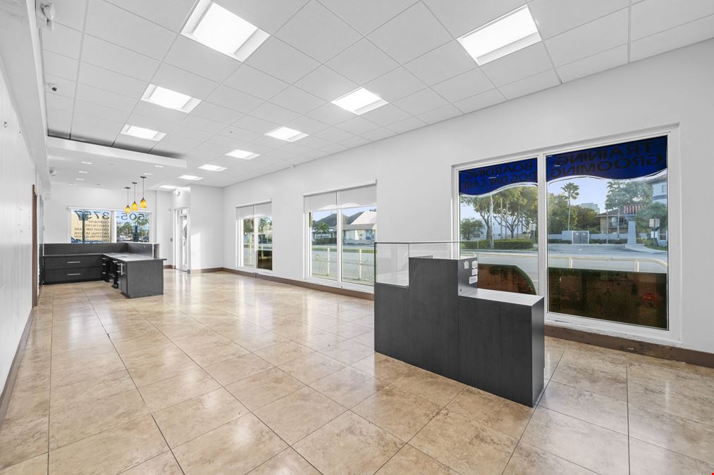 313 E Hallandale Beach Blvd