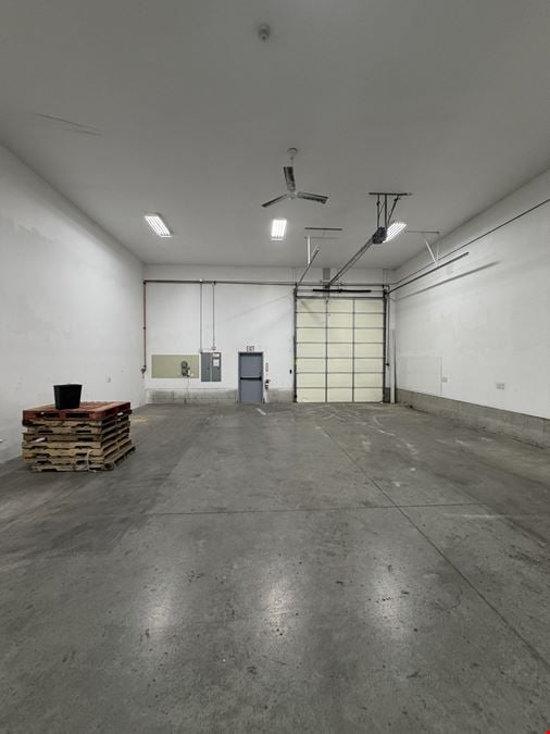 3606 E. Wellesley Ave