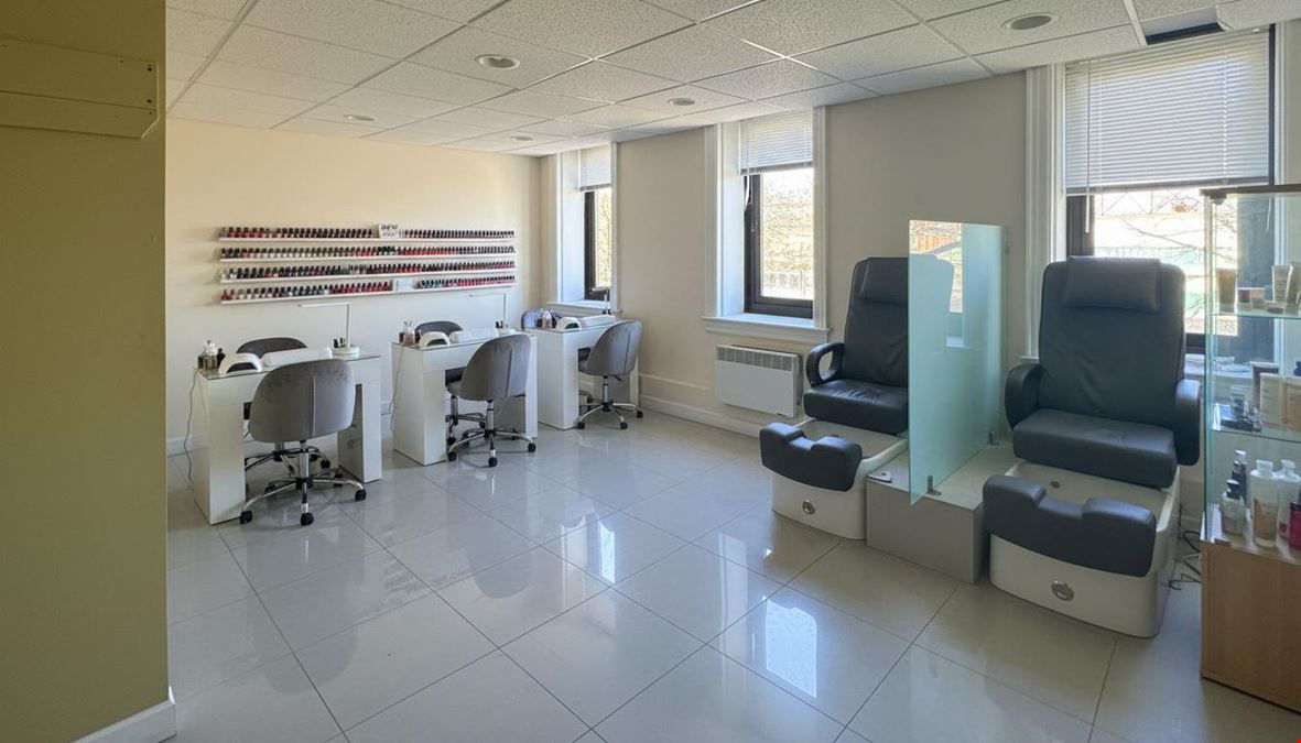 Up to 2,500 SF | 29-28 Ditmars Boulevard | Second Floor Retail Spaces W/ Significant Branding Opportunities & Signage Visibility for Lease