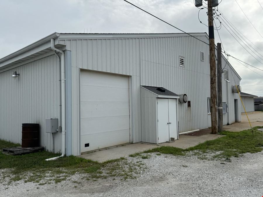 1215 W Jackson St