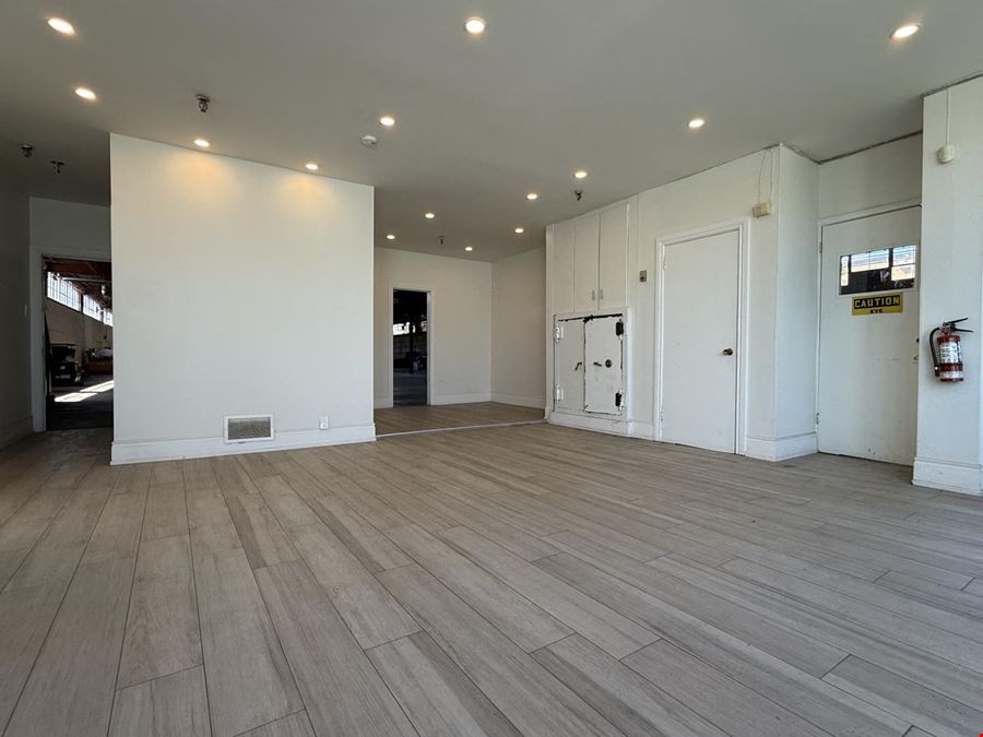 16 Benton Road