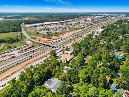 Preview of Industrial space for Rent at 404 Interstate 45