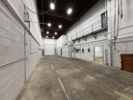 Preview of Industrial space for Rent at 618 W. 5th Street