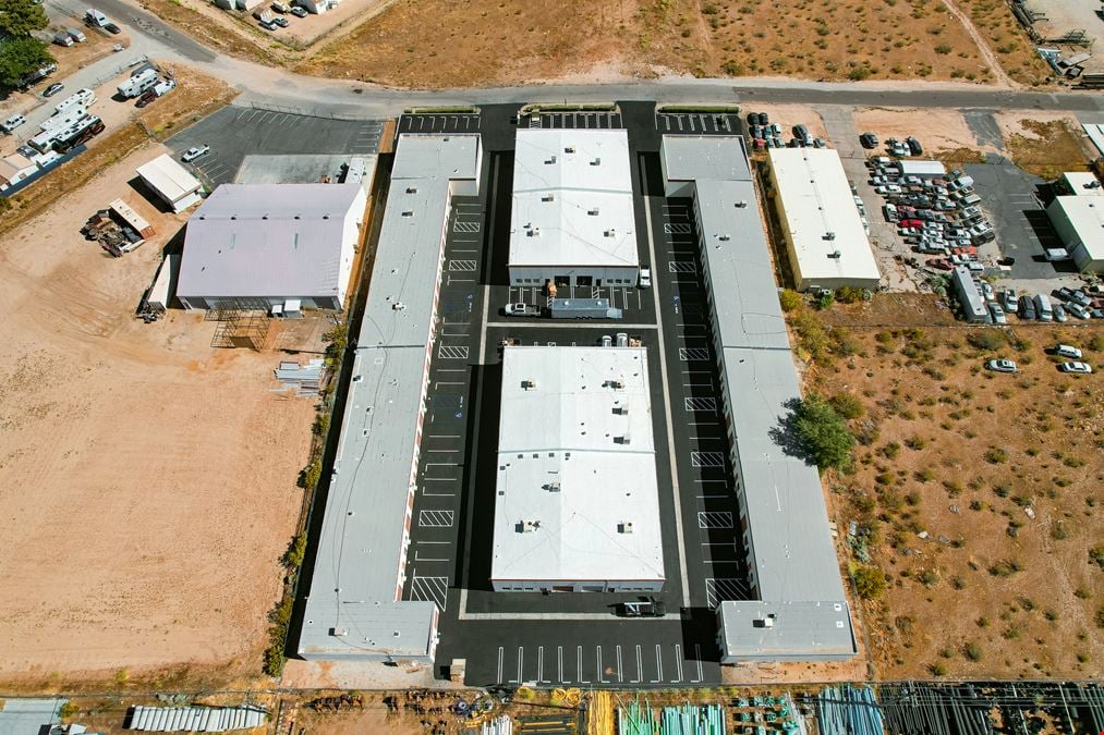 Multi-tenant building, in Hesperia Industrial District