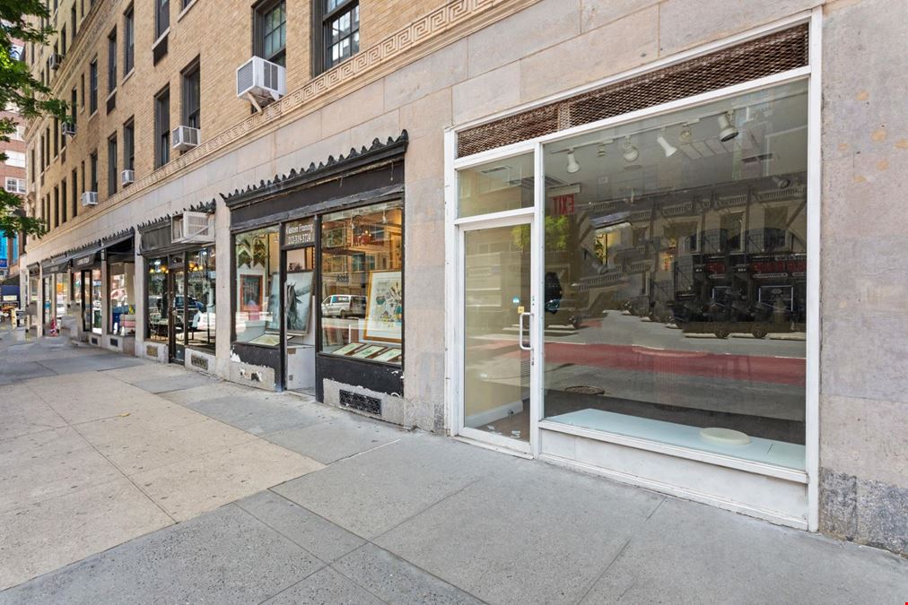 834 Lexington Ave