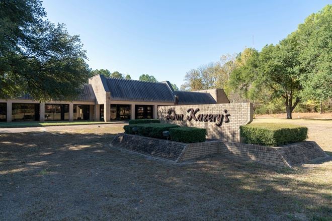 Preview of Retail space for Sale at 1919 Chadwick Dr