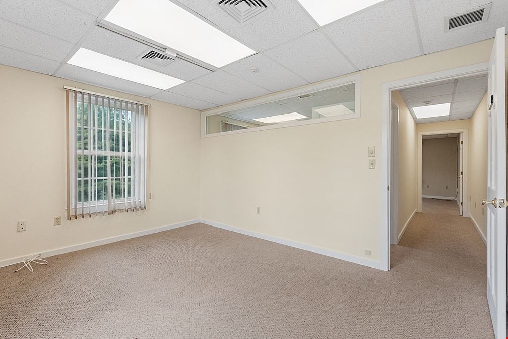 233 Ayer Rd