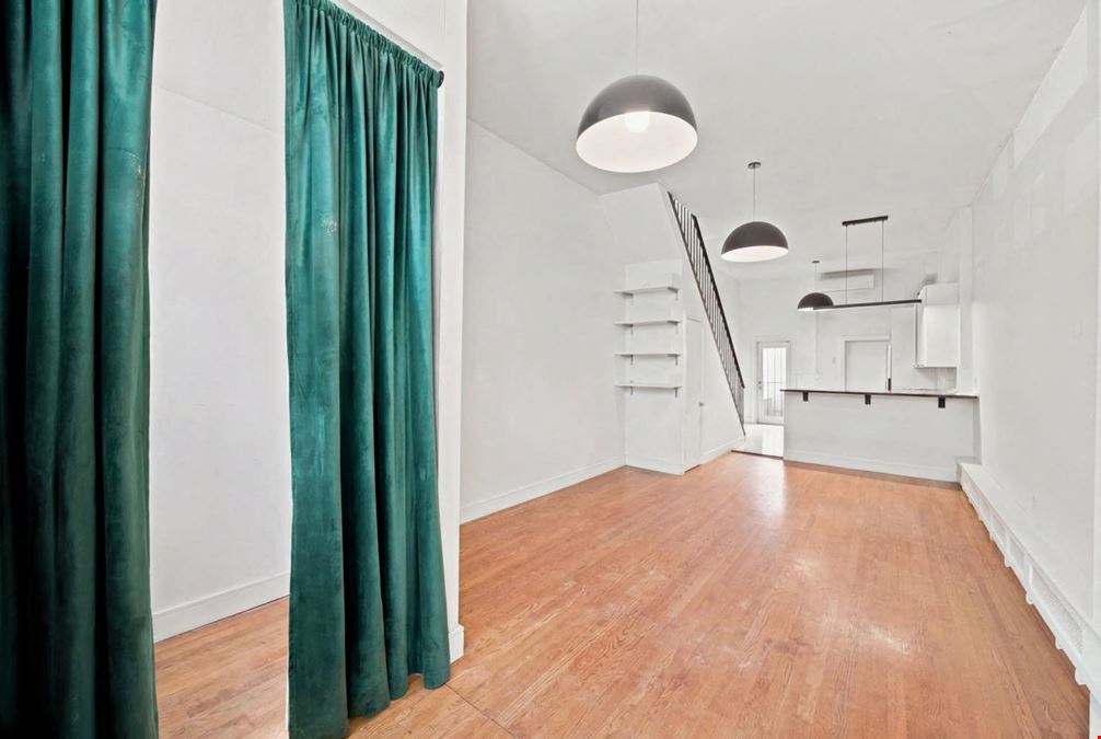 251 Graham Ave