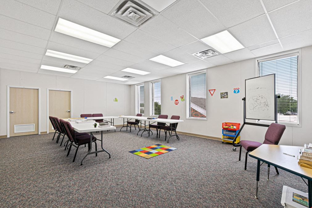 35,000 SF Church & 20,000 SF Youth Center For Sale in Downtown Greenville, TX