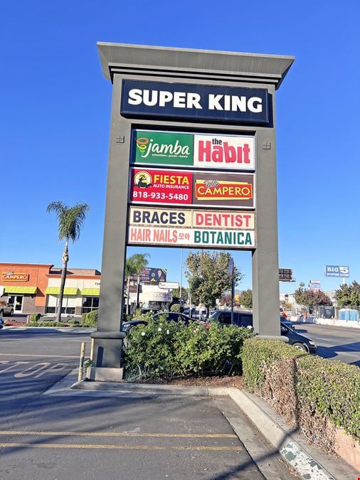 Super King Anchored Shopping Center