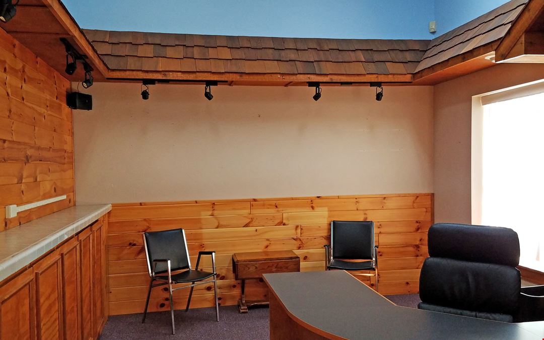 209 S Bradley Hwy