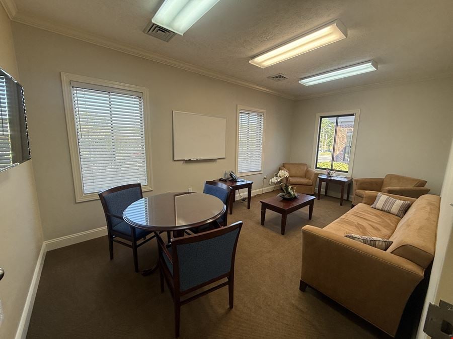 3,000 SF 2nd Floor Office Along Raeford Rd