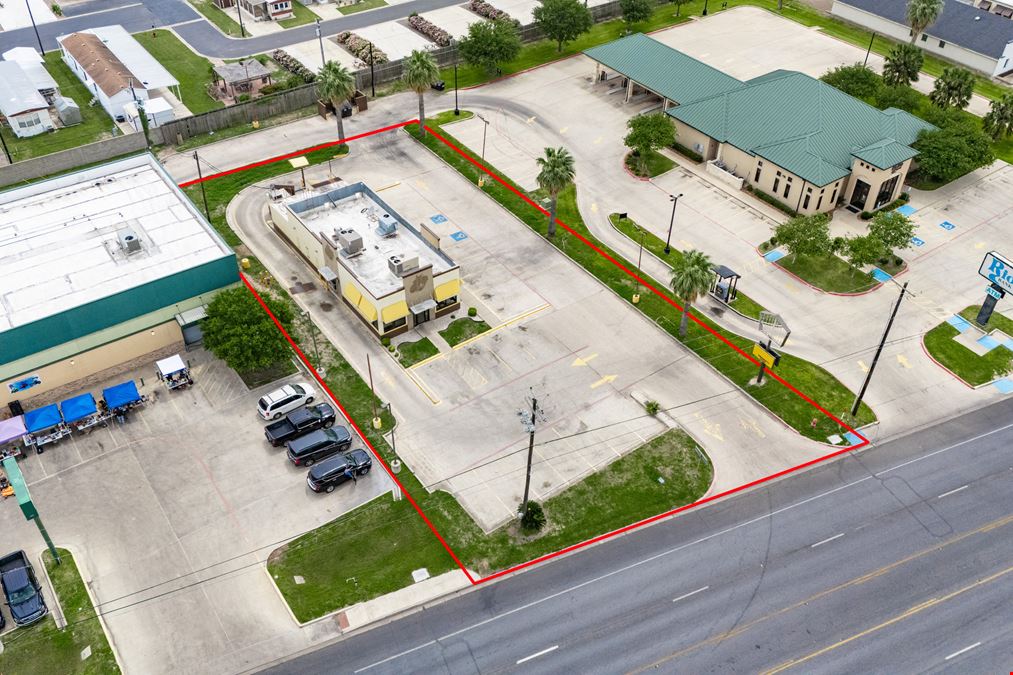 Prime QSR Opportunity | Signalized Hard Corner Location