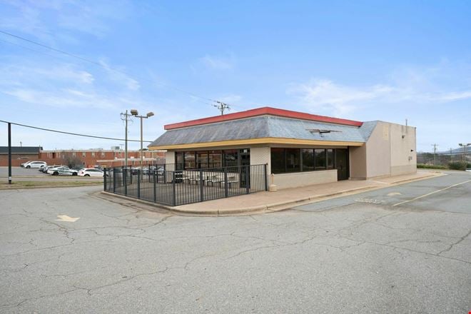 Preview of Retail space for Sale at 120 East Kapp Street