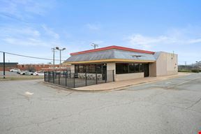 former Burger King restaurant, currently vacant