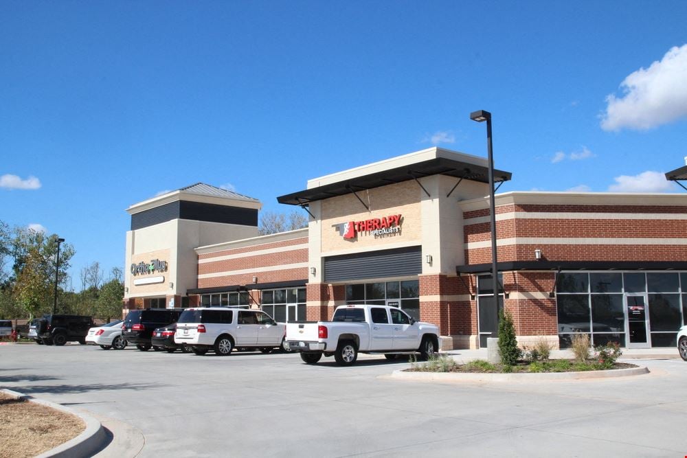 Shoppes at Fox Lake