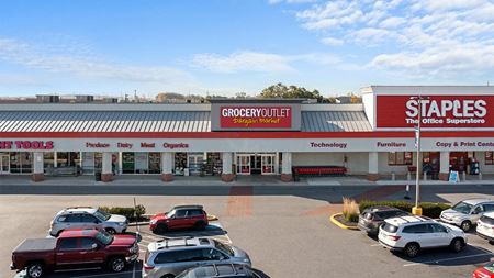 Preview of Retail space for Rent at 4680 Broadway