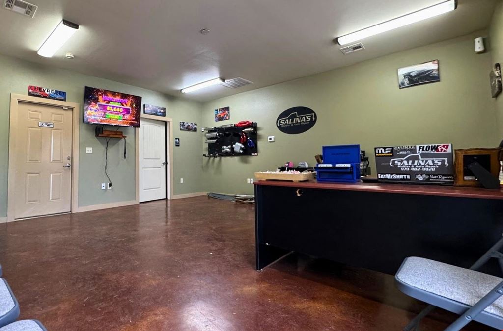 2760 Osborn Lane