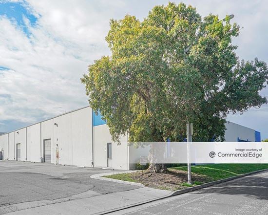 Preview of Industrial space for Rent at 384 Laurelwood Road