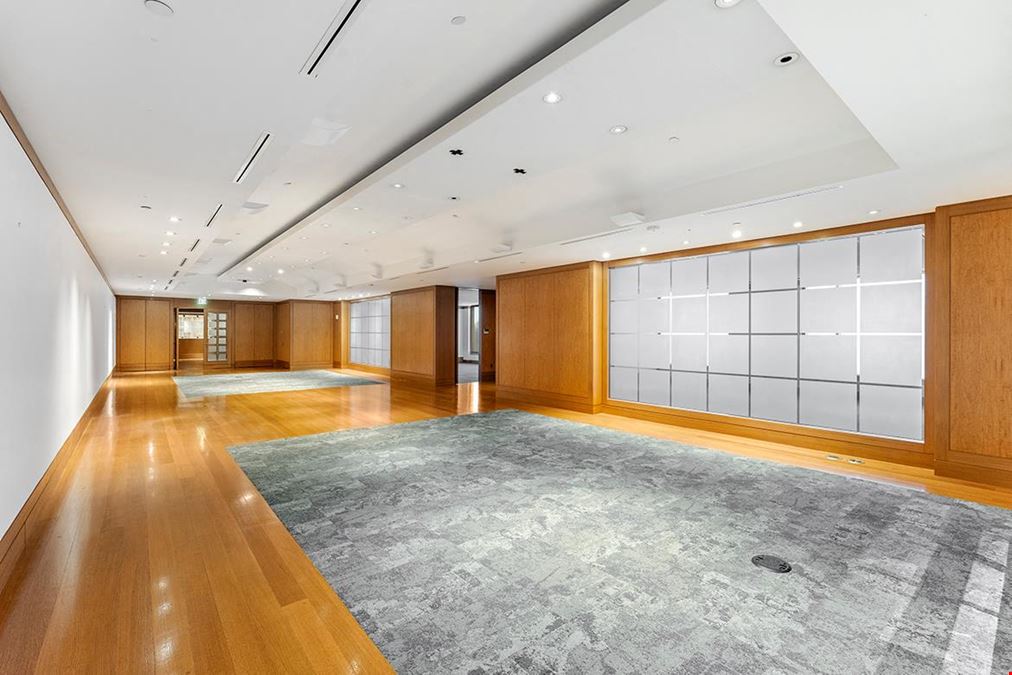 4200 Wildwood Parkway (R025)