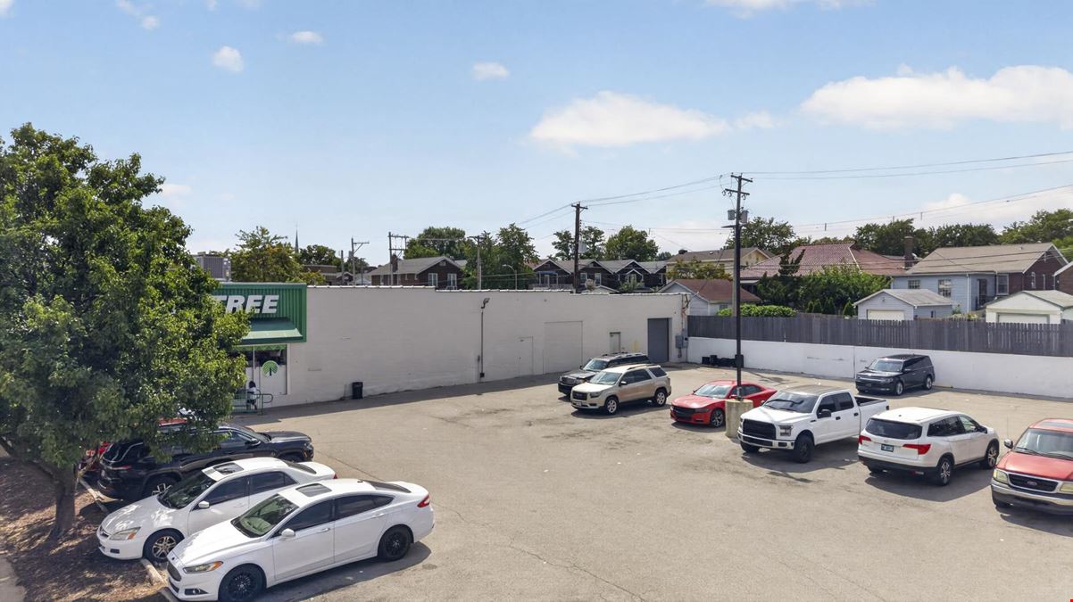Freestanding Retail On South Kingshighway